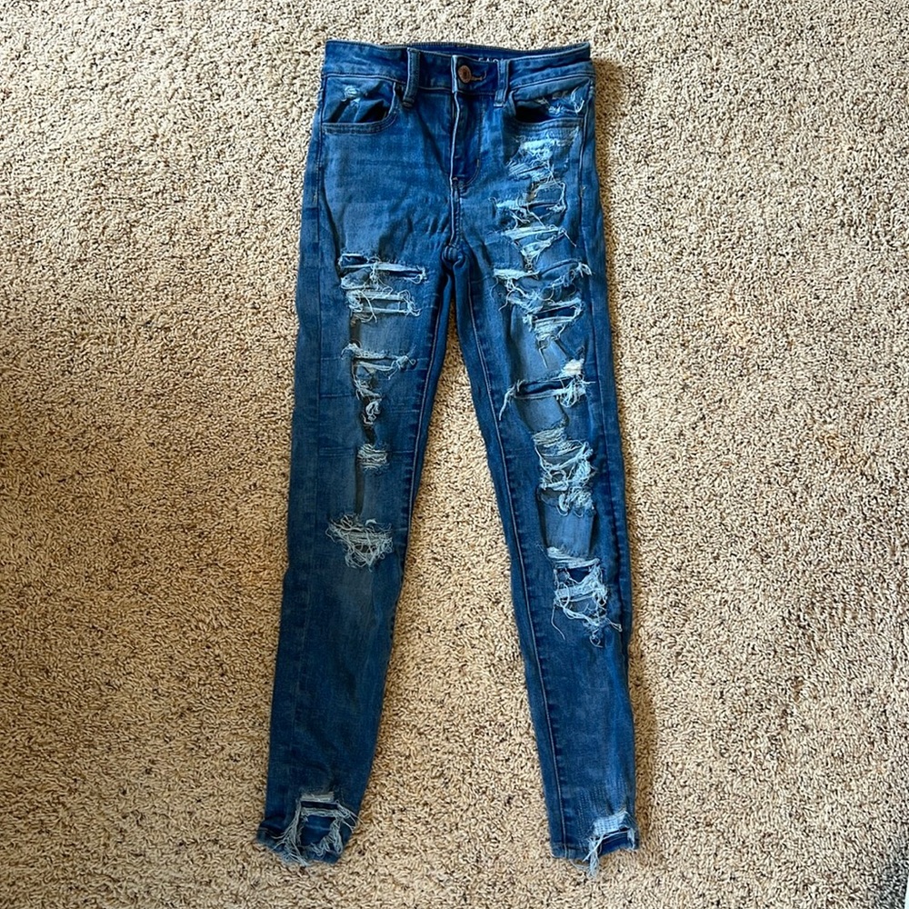 American Eagle ripped skinny jeans size 0